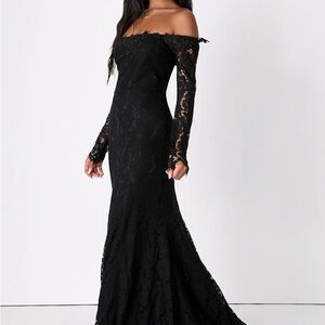 Lulu's NWT Romance Dreamer Black Lace Off-the-Shoulder Maxi Dress XS